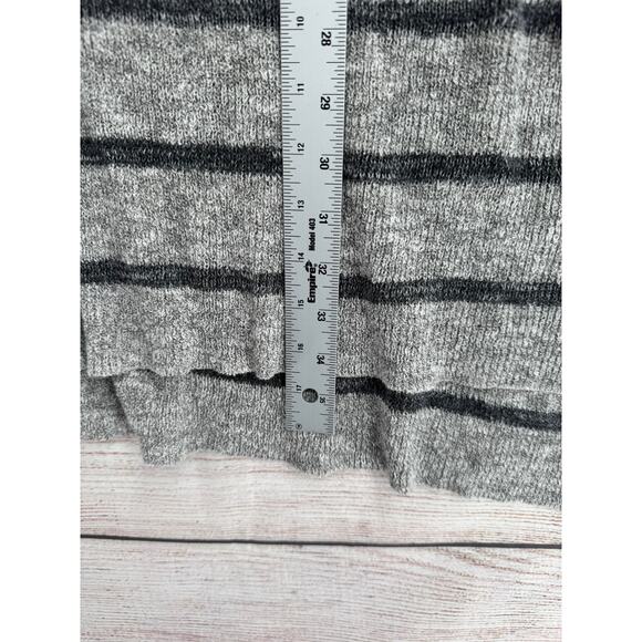 Free People Striped Split Hem Tunic Sweater Womens Large Gray Black Knit - Picture 12 of 12